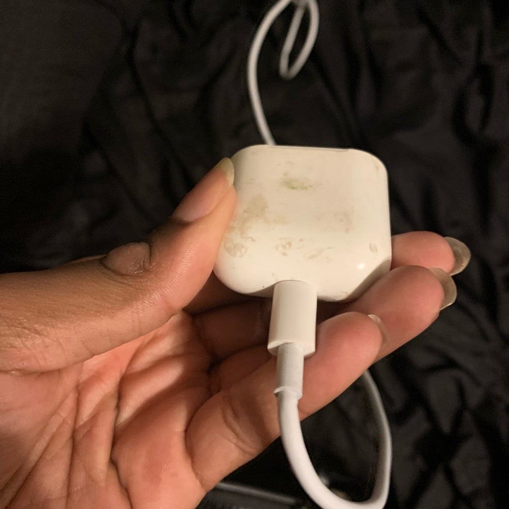 AirPods second gen - Picture 4 of 8